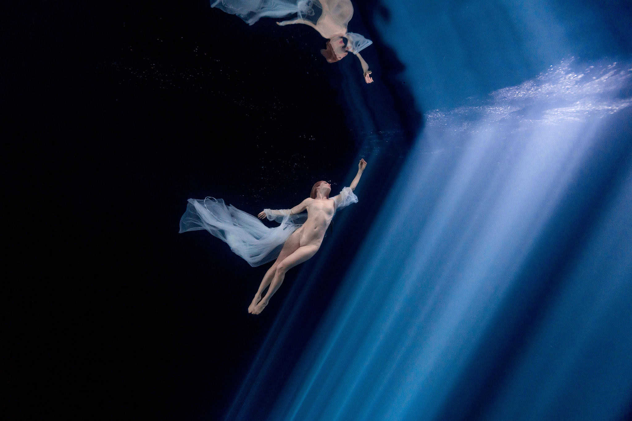 The Best Underwater Boudoir Photoshoot Sets