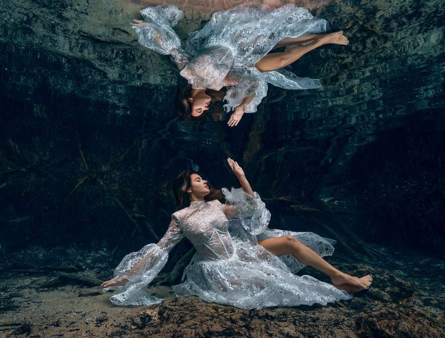 Underwater workshop model shoot