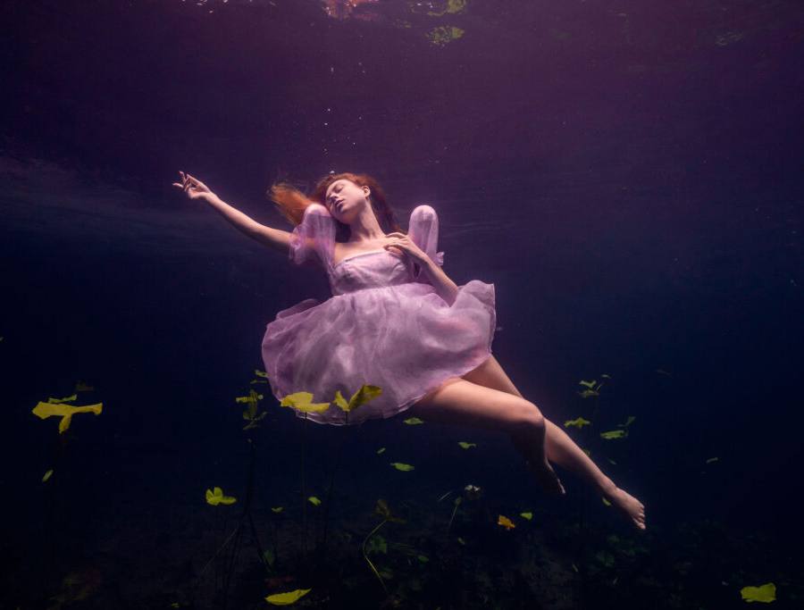 Underwater portrait photography workshop shoot