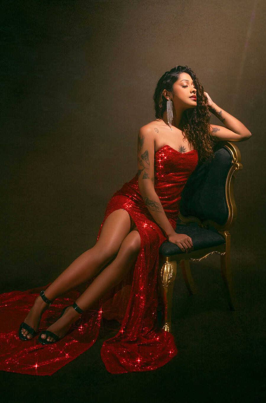 Boudoir portrait red dress